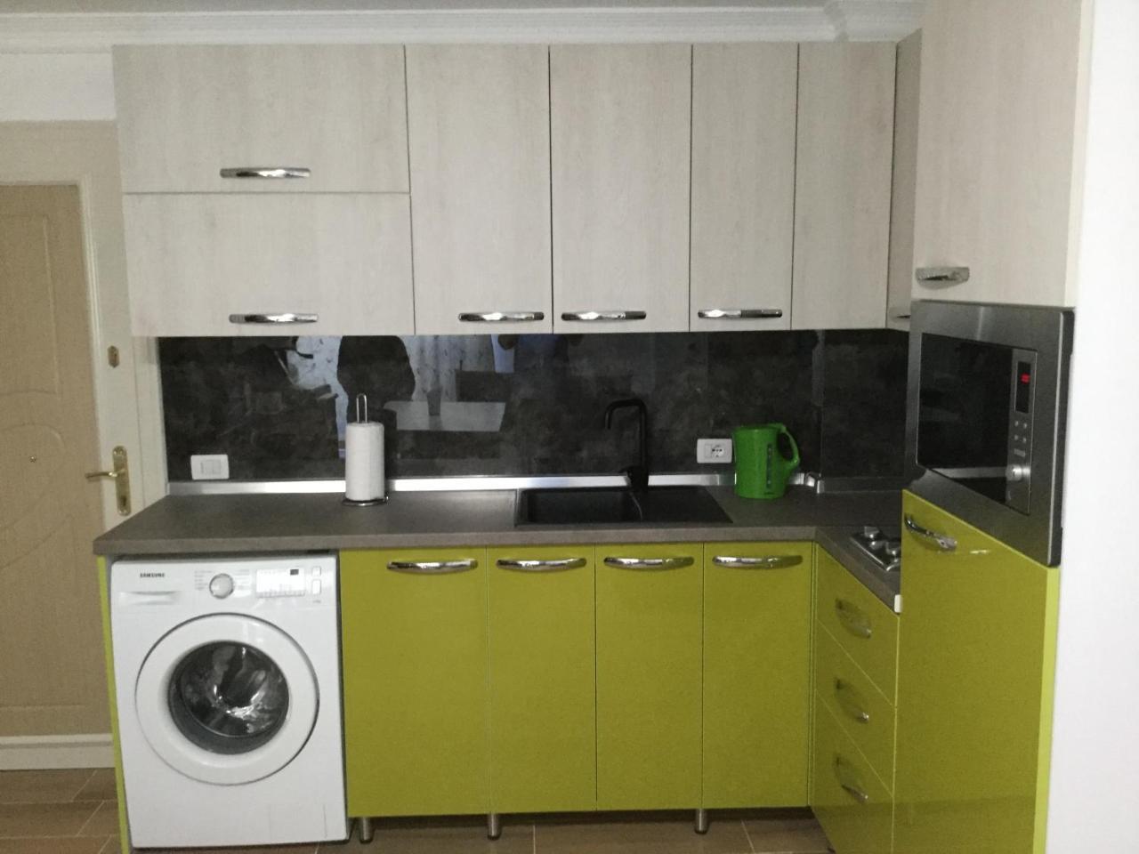 Kk Fafa Apartments Golem  Exterior foto